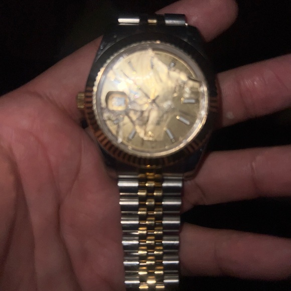 Watch - Picture 4 of 6